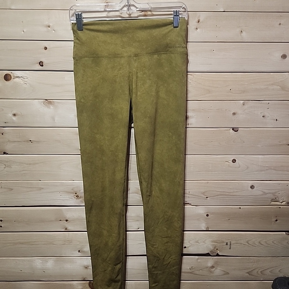 Queenieke Leggings Size Medium Olive Green skinny Leg
